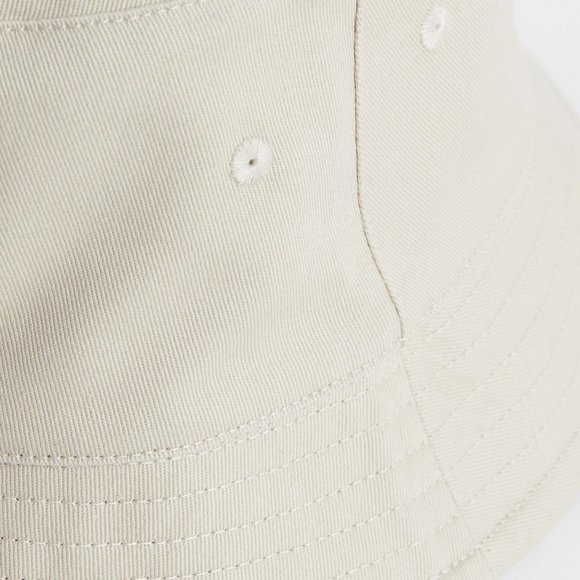 H&M Keith Haring Reversible bucket Unisex Hat Beige Heart Embroidered Heart Hat - Picture 2 of 3